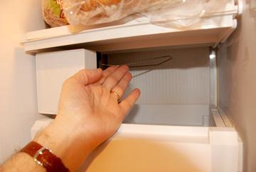 Why Your Ice Maker Is Not Working and Potential Fixes